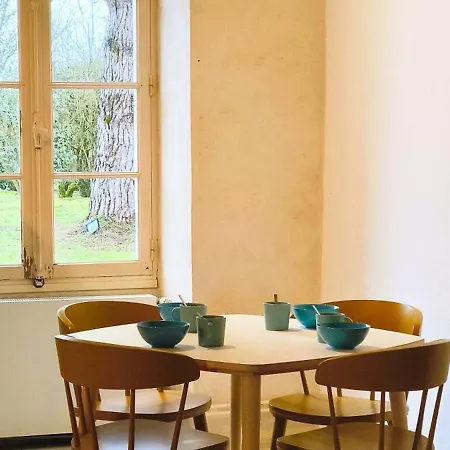 Chez Gargatte, 12personnes , Piscine Chauffee , Fr Holiday home