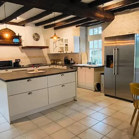 Chez Gargatte, 4 Chambres, 12personnes , Piscine Privee Chauffee De Mai A Septembre , Fr Feriehus