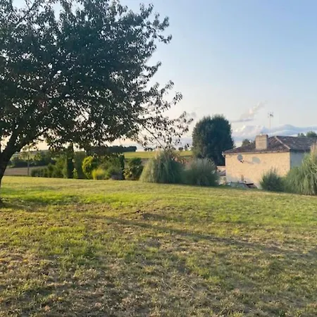 Chez Gargatte, 4 Chambres, 12personnes , Piscine Privee Chauffee De Mai A Septembre , Fr Ronsenac (Charente)