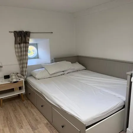 Chez Gargatte, 4 Chambres, 12personnes , Piscine Privee Chauffee De Mai A Septembre , Fr